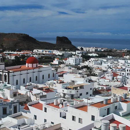 Hotel Puerto De Nieves