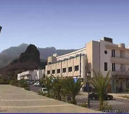 Puerto De Nieves 4*