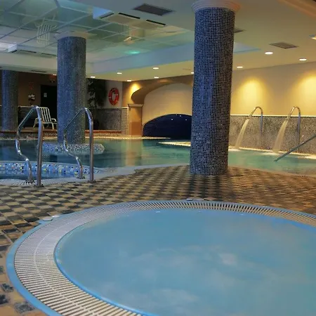 Hotel Puerto De Nieves