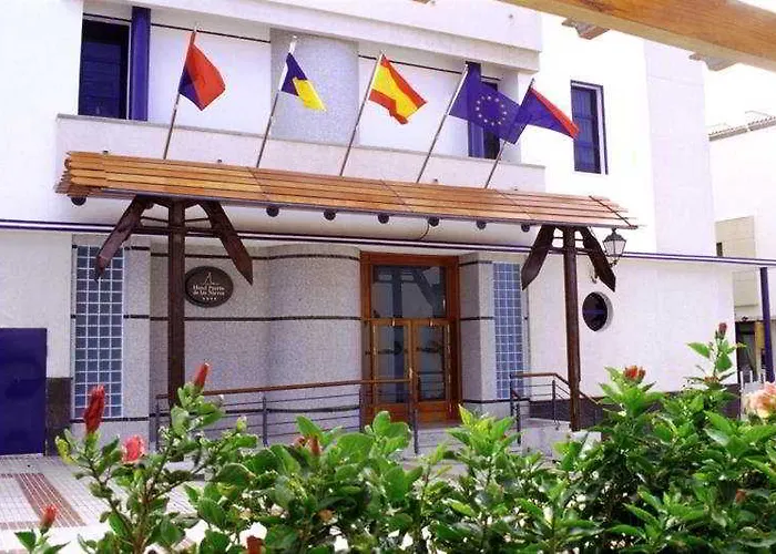 Puerto De Nieves Hotel 4*