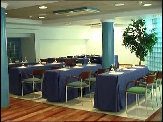 Hotel Puerto De Nieves