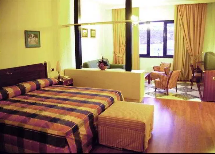 Puerto De Nieves Hotel 4*